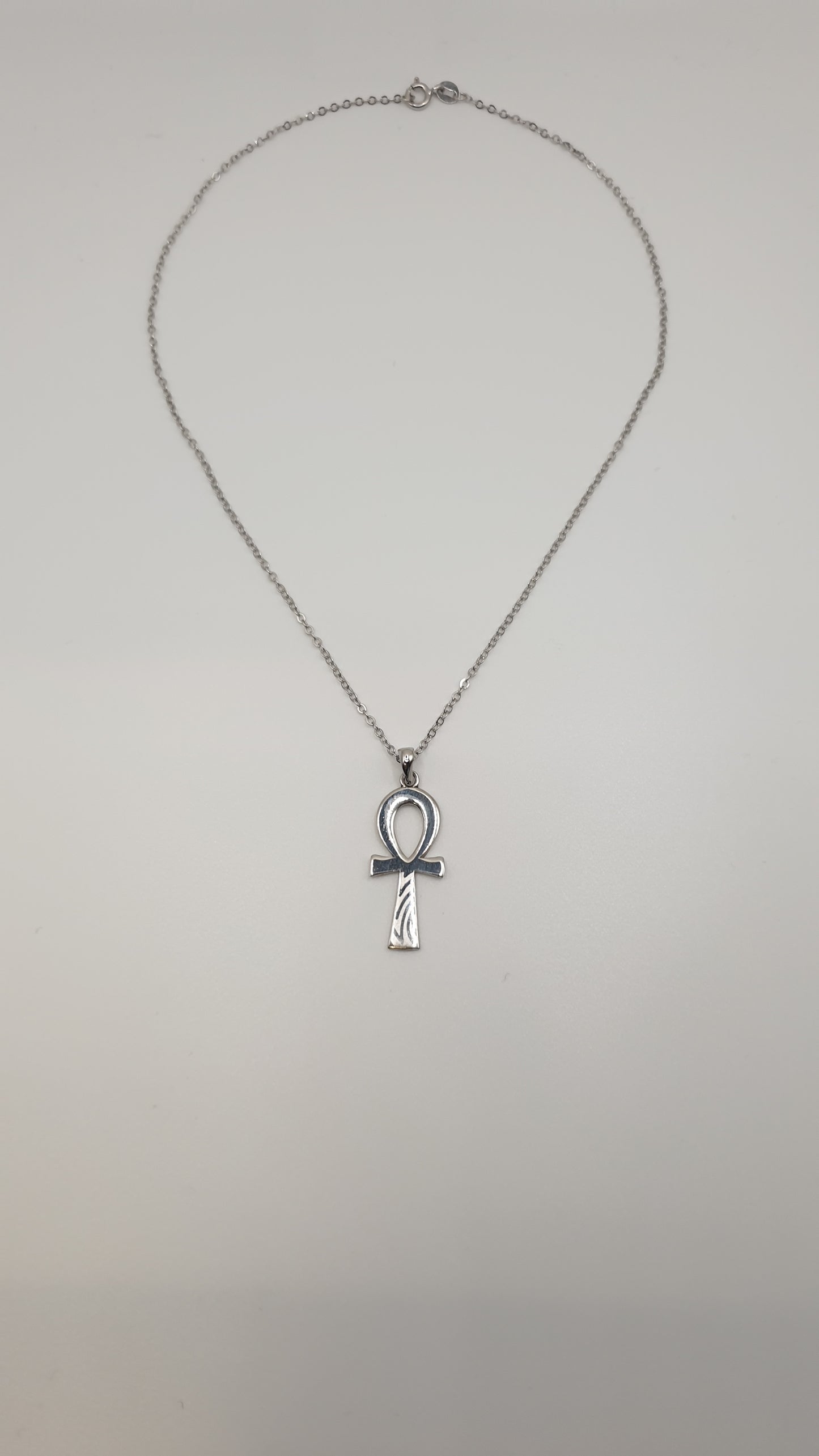 Ensemble collier en argent et pendentif Croix Ânkh avec motif
