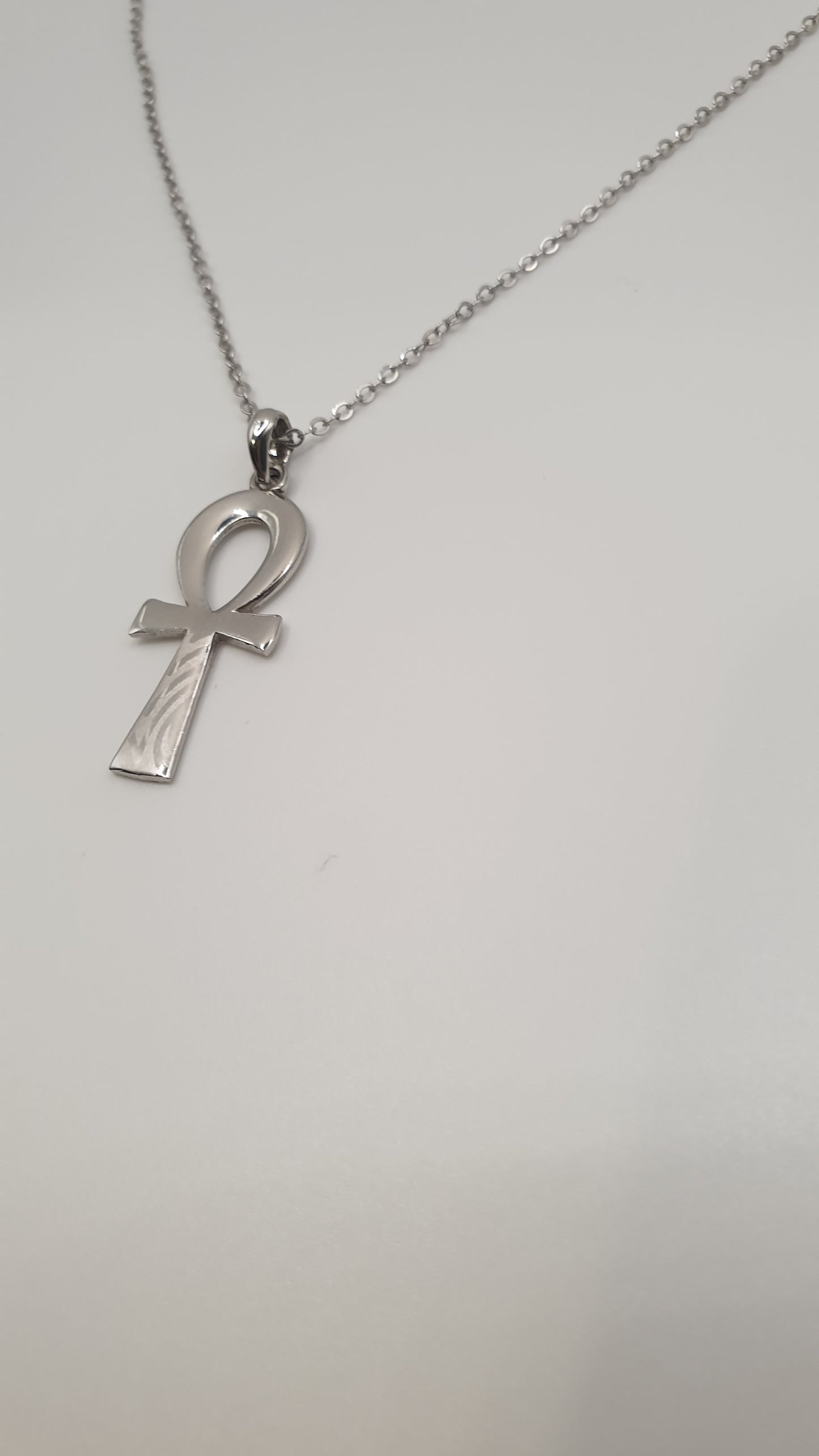 Ensemble collier en argent et pendentif Croix Ânkh avec motif