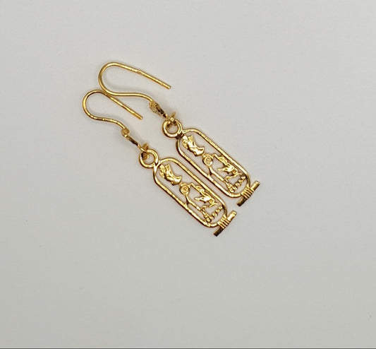 Boucles d'Oreilles Cartouches Égyptiens en Plaqué Or