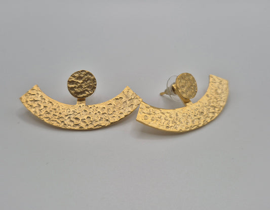 Boucles d'oreilles demi-cercle martelées